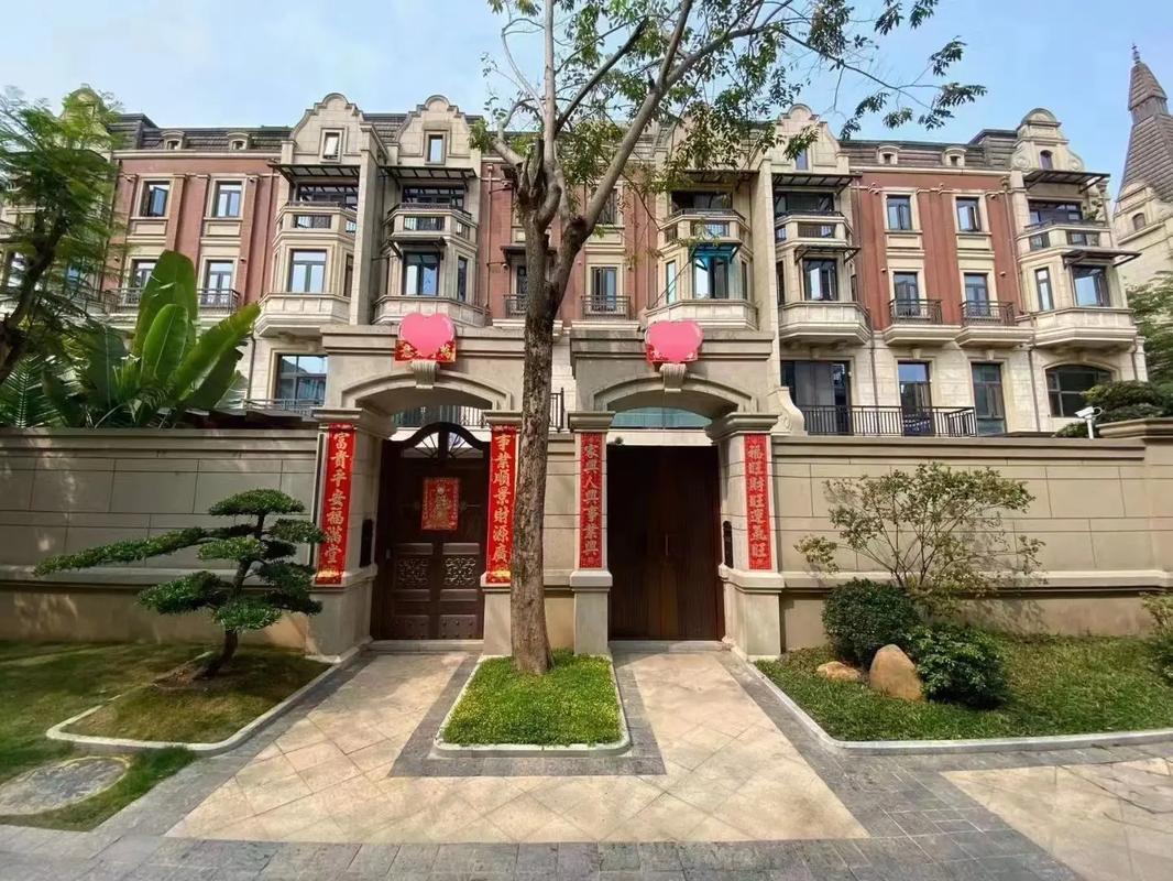 中海九号公馆别墅装修及楼盘详情，含价格、位置、售楼电话等